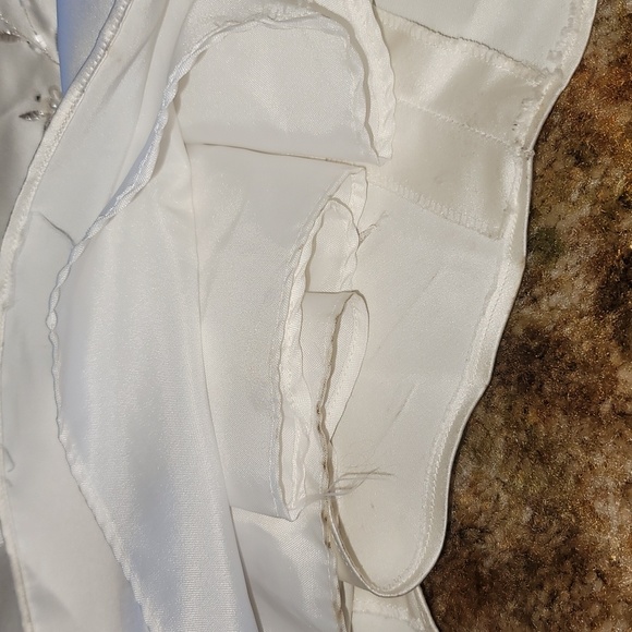 David's Bridal Trumpet Strapless Satin Ivory Wedding Dress Size 8 - Picture 10 of 14